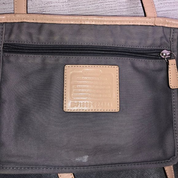 Coach Metro Tote & Wallet Platinum Grey F24341 - Picture 7 of 16